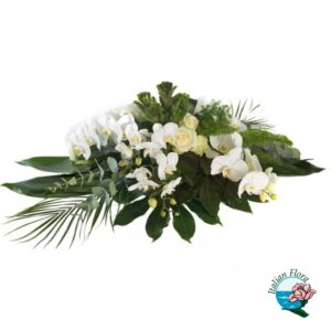 Mazzo bianco per lutto con rose e orchidee